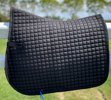 Load image into Gallery viewer, SQUARE QUILT SADDLE PAD  WW-025 JUMP & DRESSAGE